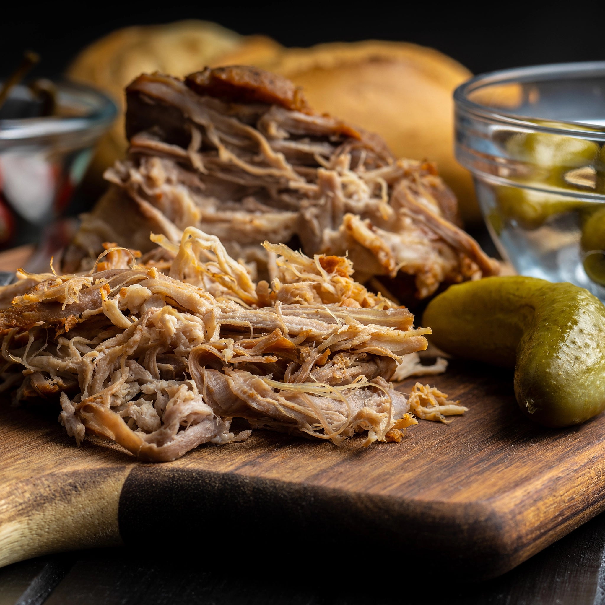 Épaules de porc effilochées